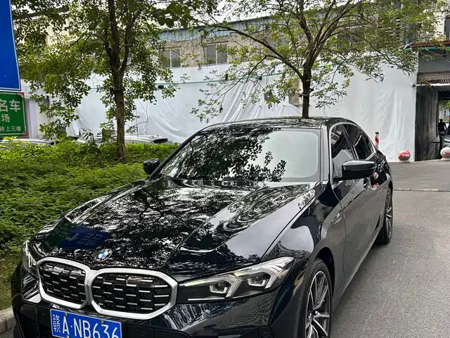 BMW 3 Series 2023