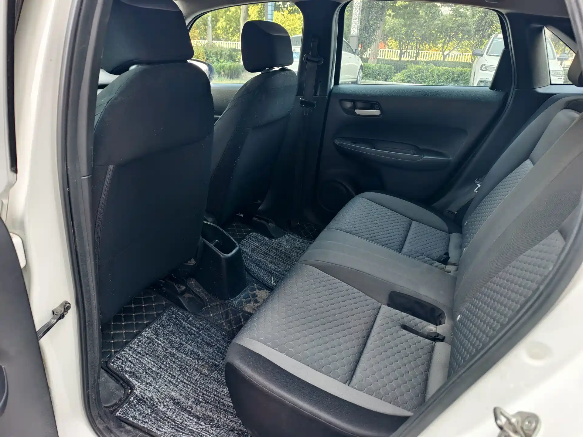 Фото 8 - Honda Fit