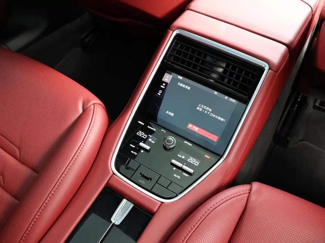 Porsche Panamera 2019 Panamera 2.9T фото 7