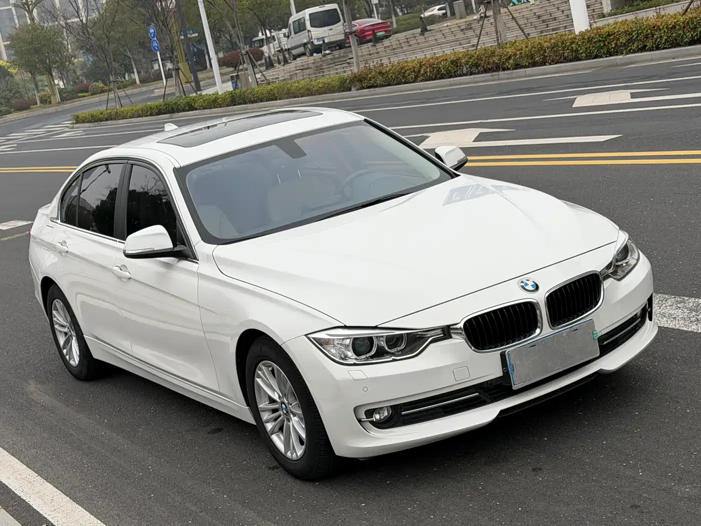 BMW 3 Series 2015 320Li Fashion фото 3