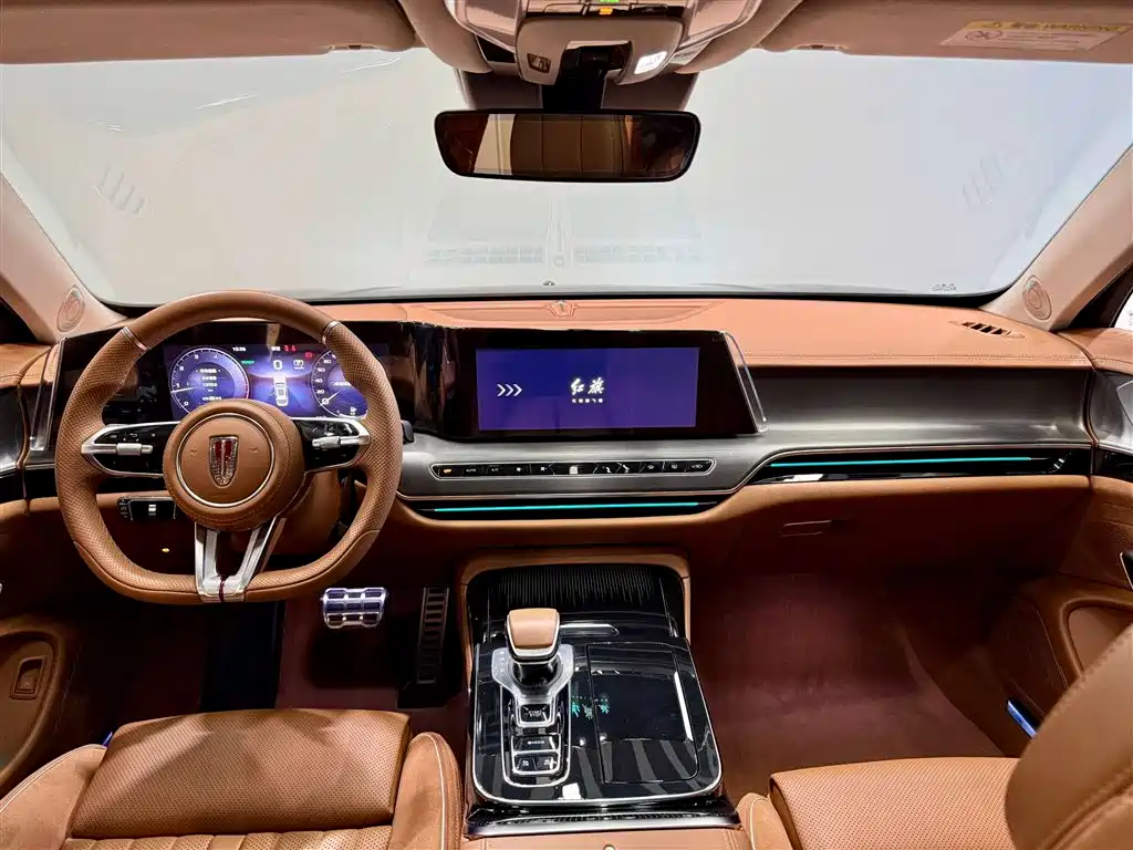 Hongqi H9 2024 2.0T Qi Enjoy Private Fashion Edition фото 14