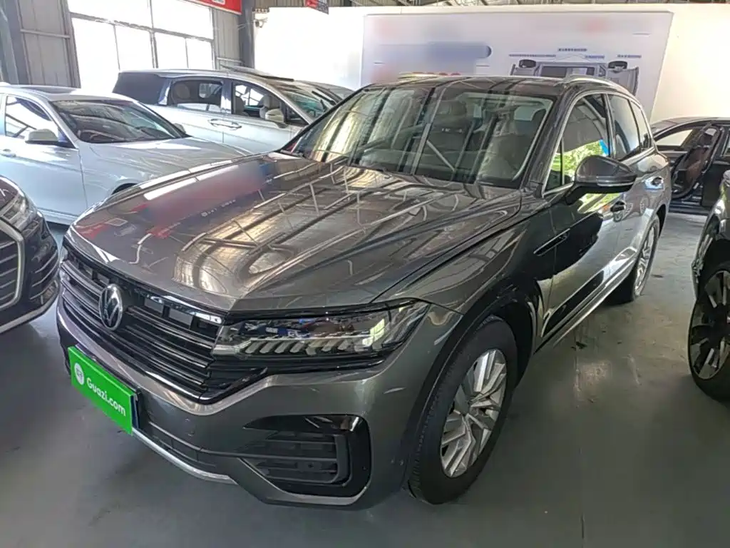 Volkswagen Touareg 2023 2021 2.0TSI R-Line