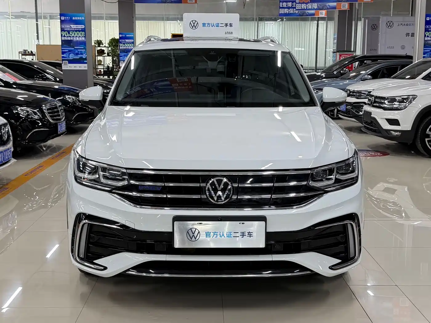 Volkswagen Tiguan L PHEV 2022 430PHEV Plug-in Hybrid Flagship Edition фото 2