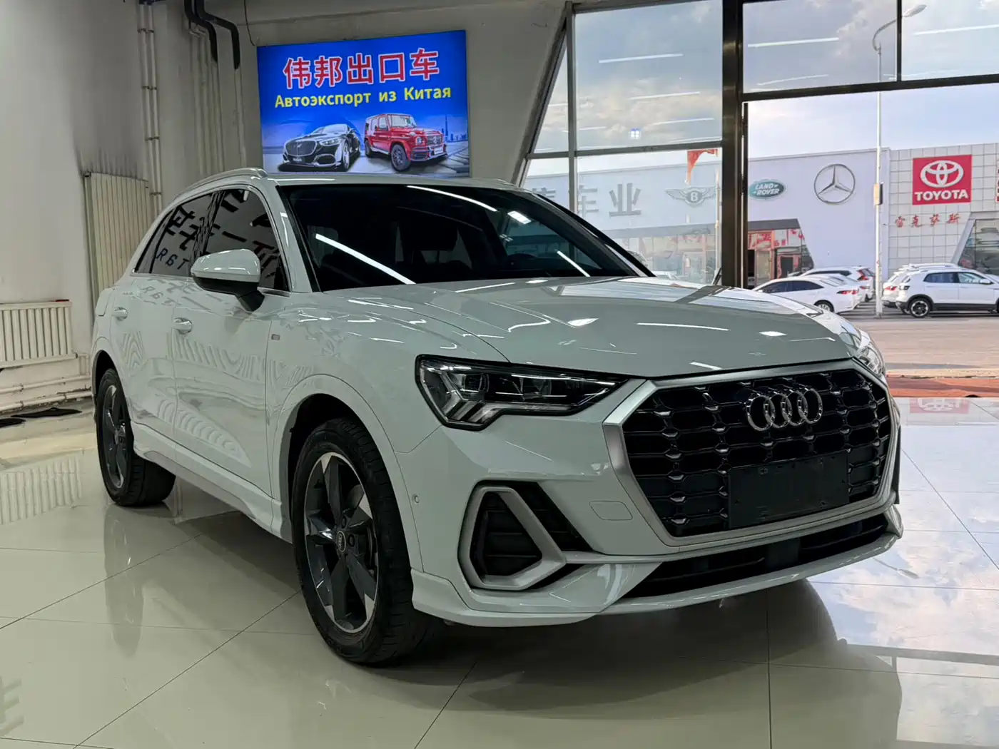 Audi Q3 2023 35 TFSI Fashion Dynamic (1.4T) фото 3