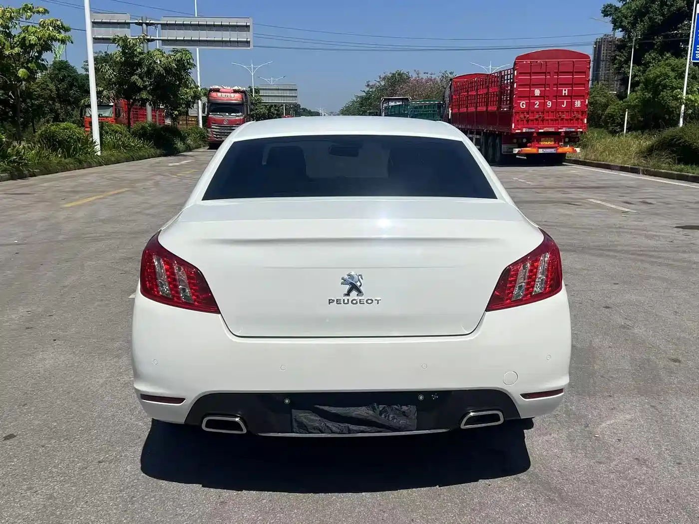 Peugeot 508 2013 2013 2.3L Roland Garros Edition