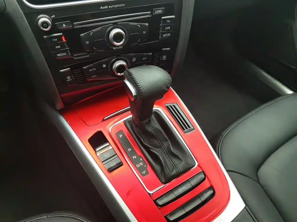 Audi A4L 2016 30 TFSI Collector's Edition Automatic Comfort фото 13
