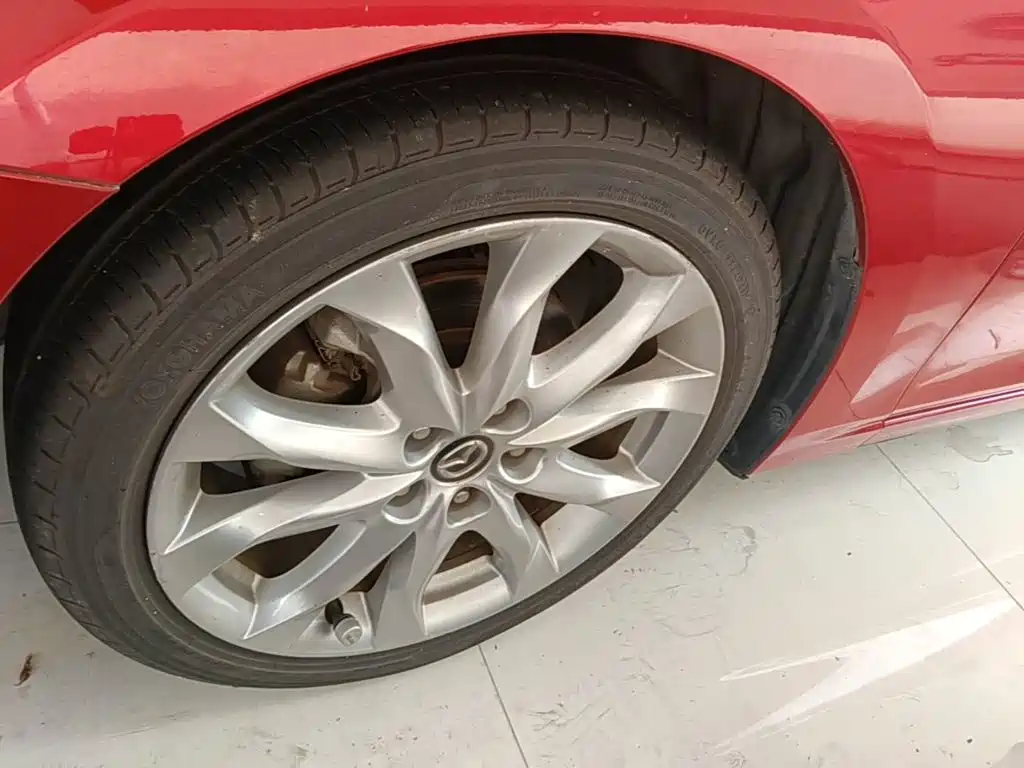 Mazda Mazda 3 2014 2014 Hatchback 2.0L Automatic Sport