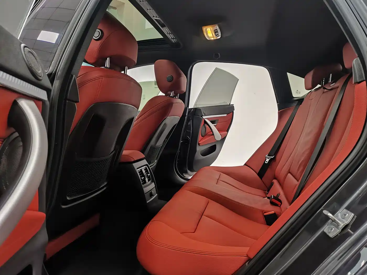BMW 4 Series 2019 425i Gran Coupe M Sport Shadow Edition фото 6