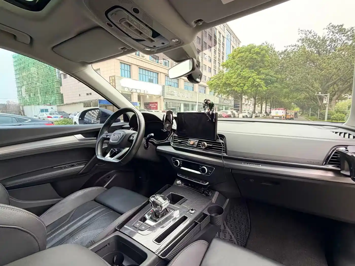 Audi Q5L 2022 40T Luxury Dynamic фото 7