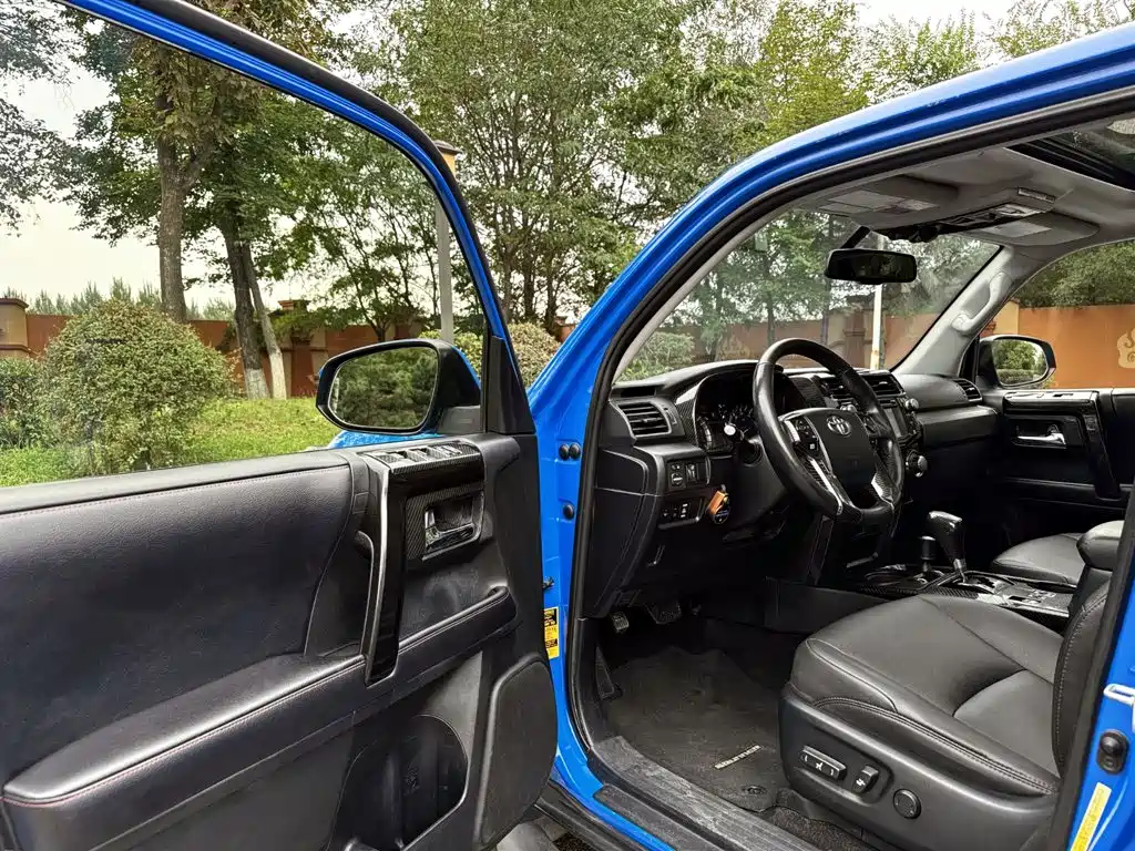 Toyota 4Runner 2021 2022 Model TRD Pro American Version