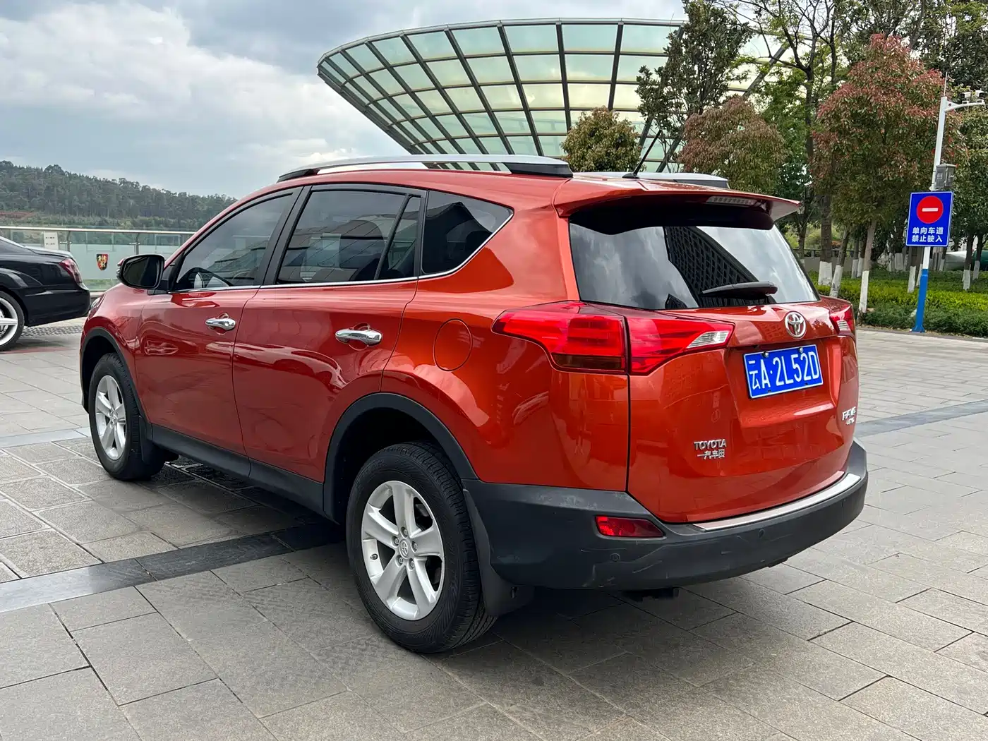 Toyota RAV4 Rongfang 2013 2.0L CVT 4WD Pioneer фото 11