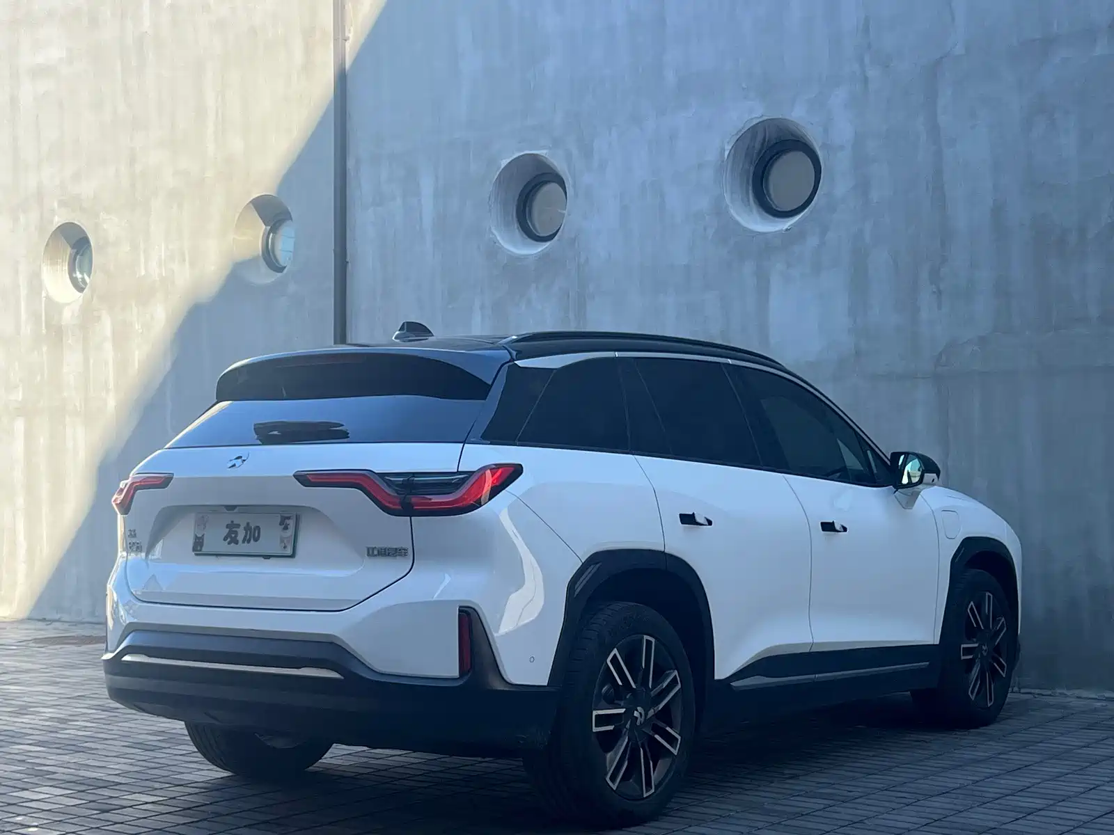 Фото 4 - NIO ES6
