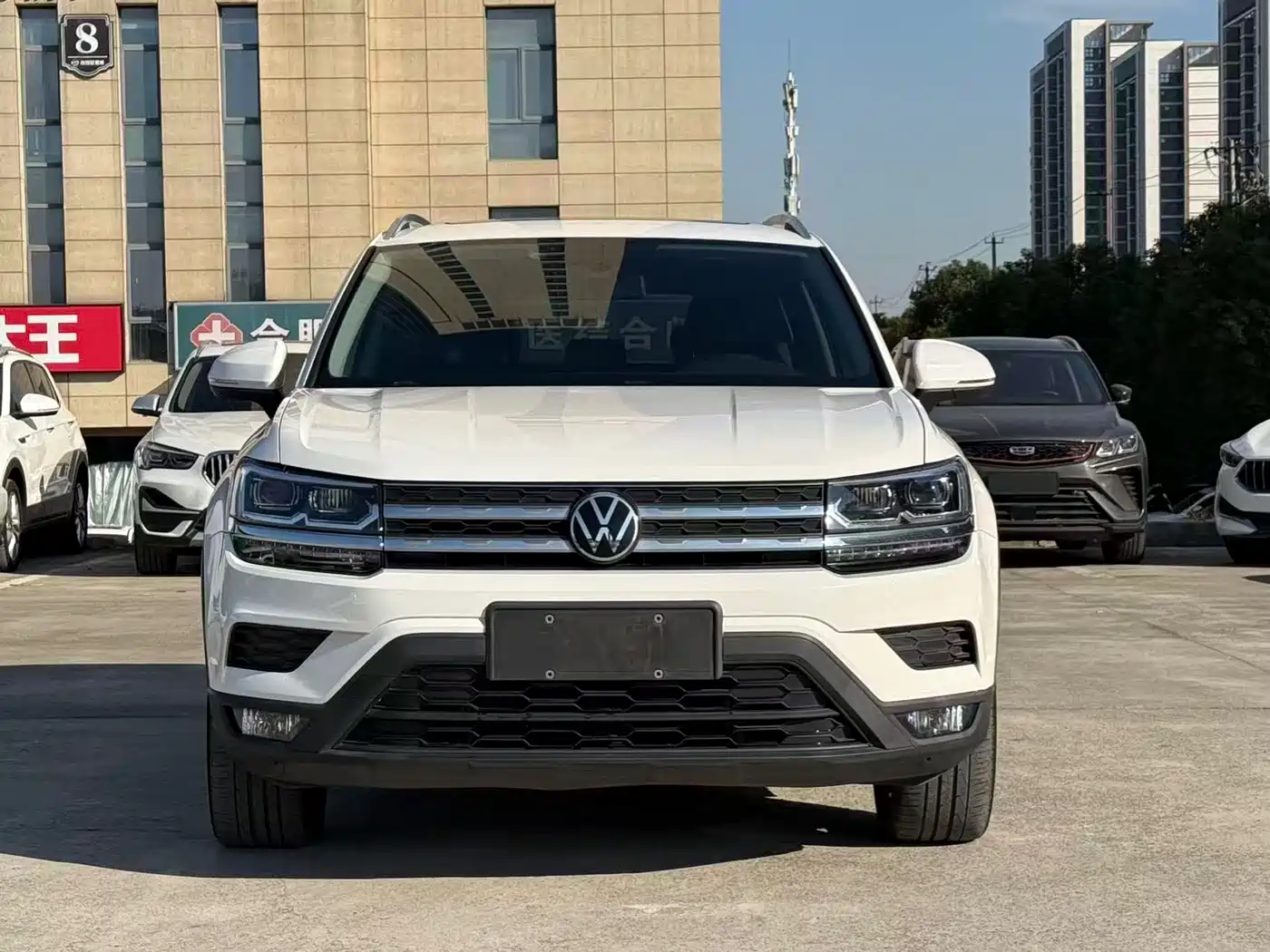 Volkswagen Tharu 2021 280TSI 2WD Luxury Plus фото 2