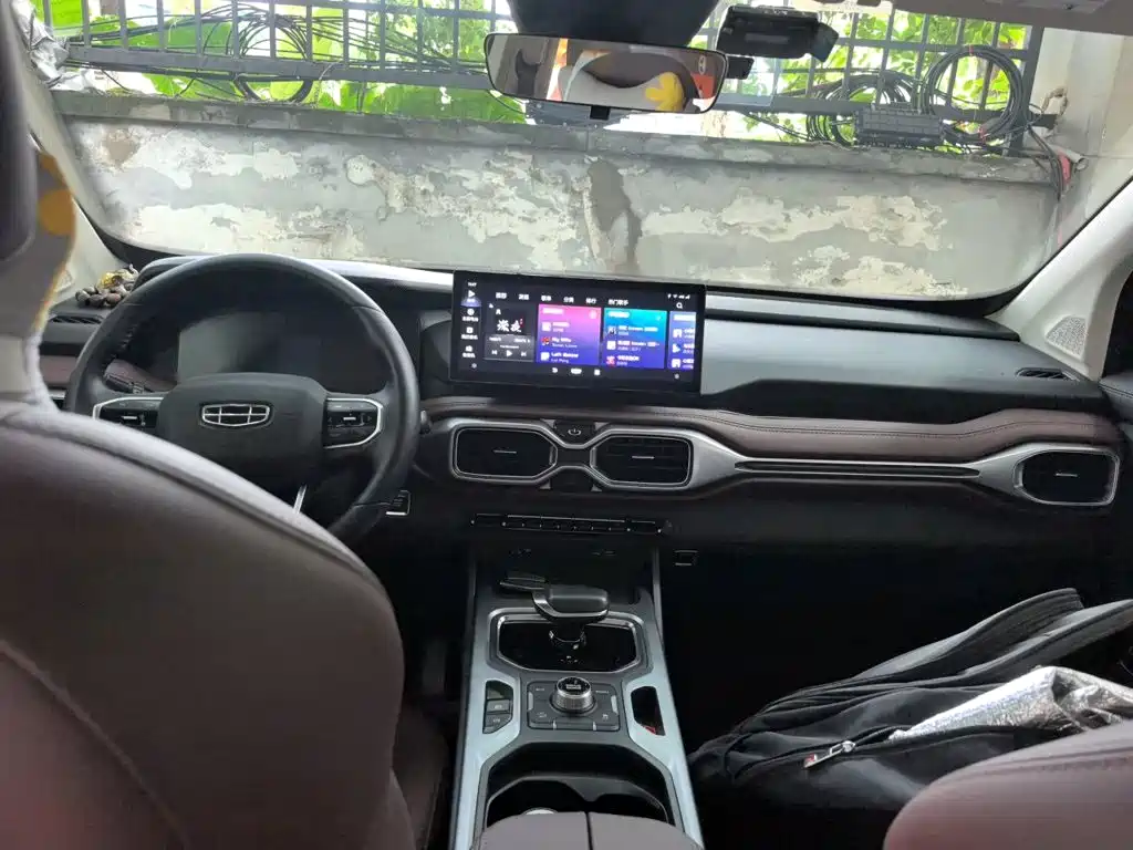 Geely Haoyue 2022 2022 1.8TD DCT Luxury 7-Seater