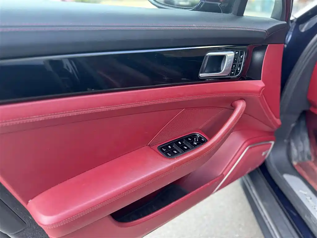 Porsche Panamera 2017 Panamera 4 Executive Long Wheelbase 3.0T фото 7