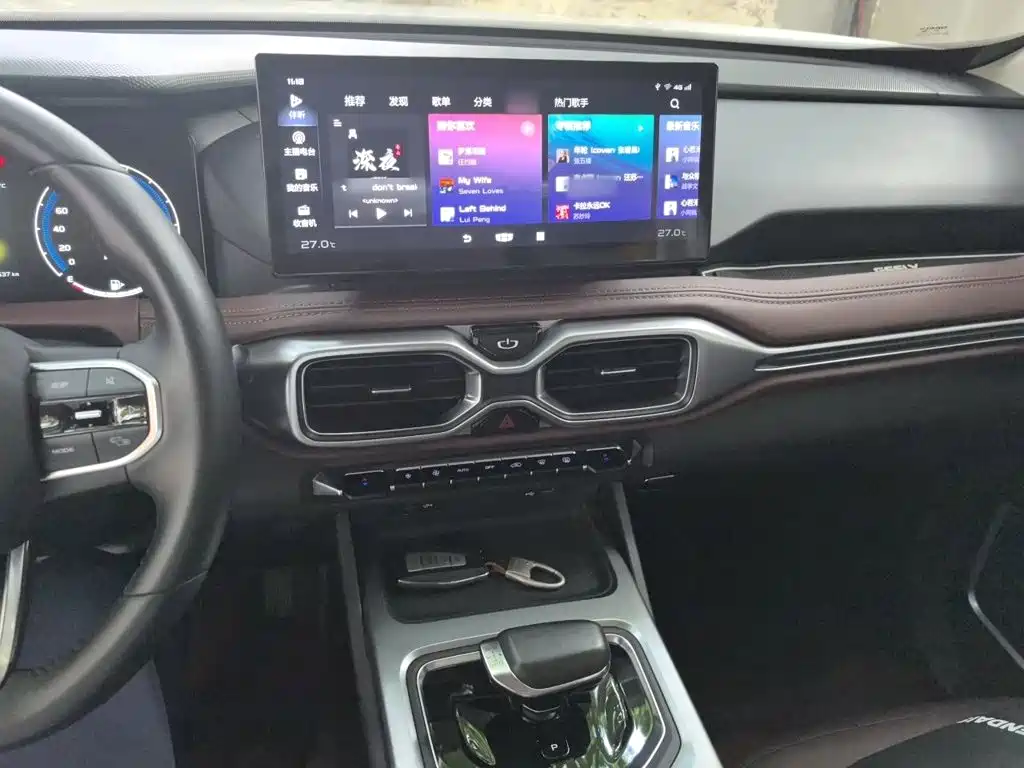 Geely Haoyue 2022 2022 1.8TD DCT Luxury 7-Seater