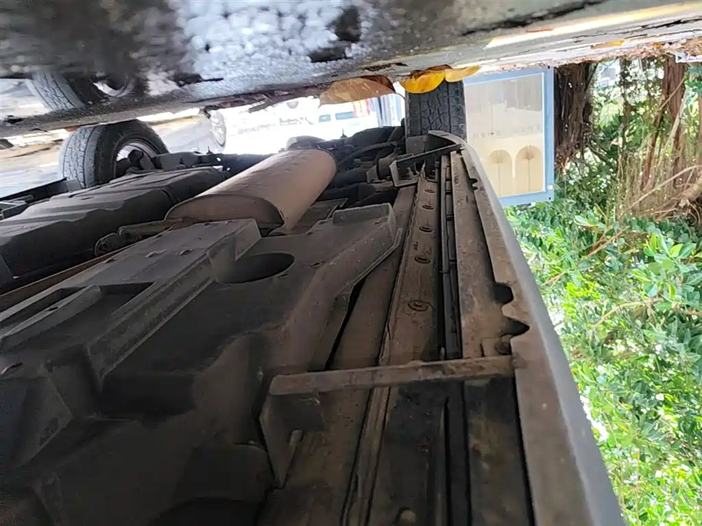 Toyota RAV4 Rongfang 2016 2.0L CVT 2WD Trend (China V) фото 21
