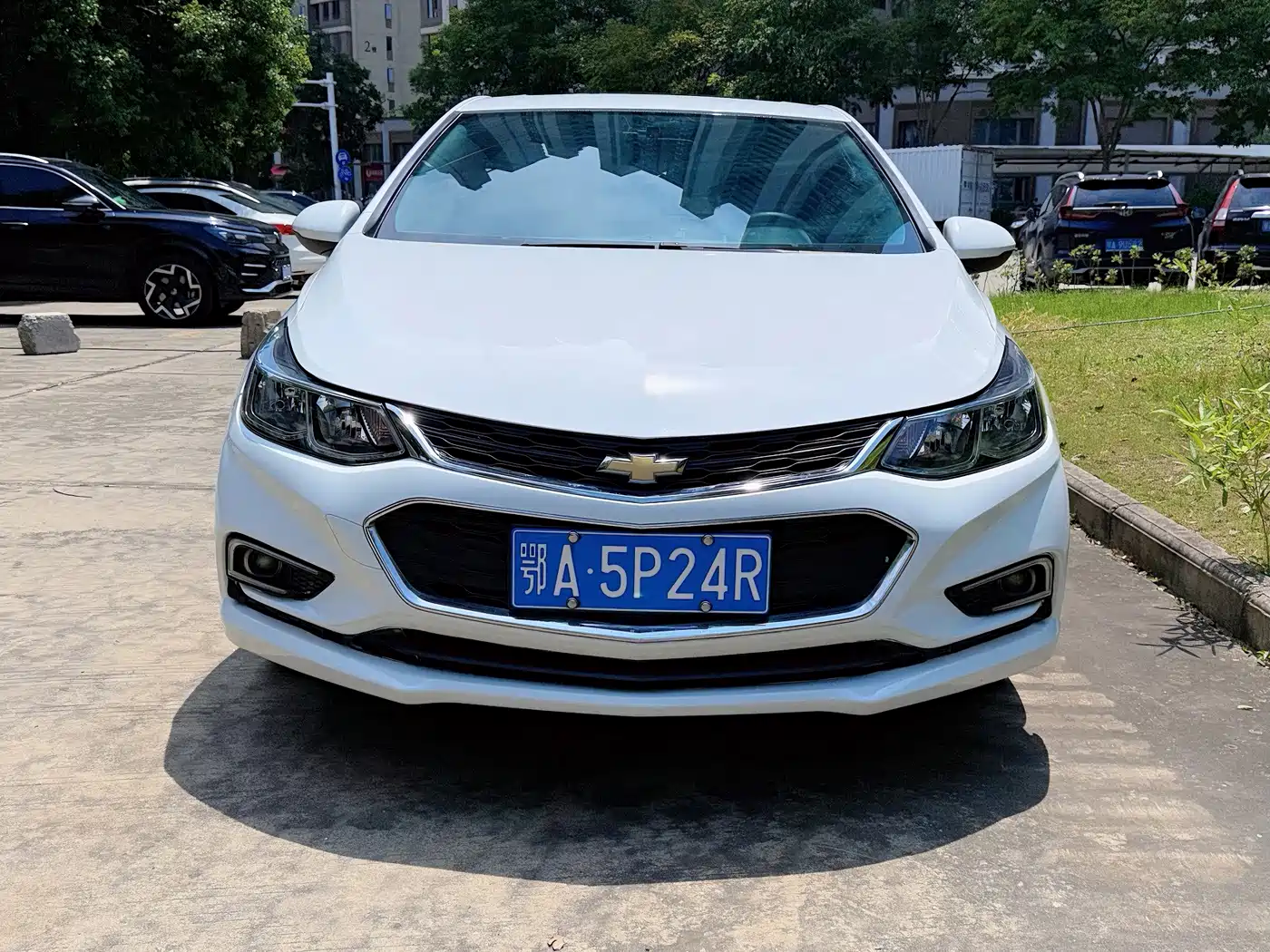 Chevrolet Cruze 2018 2018 320 Automatic Pioneer Sunroof Edition