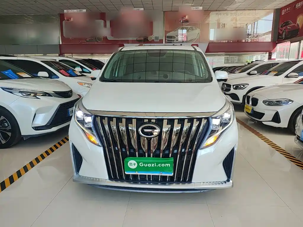 Фото 3 - GAC Trumpchi M8