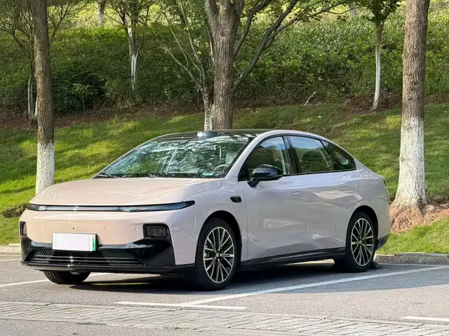 Leapmotor B01 2026