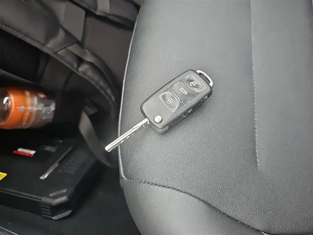 Volkswagen Bora 2018 1.5L Automatic Comfort фото 17