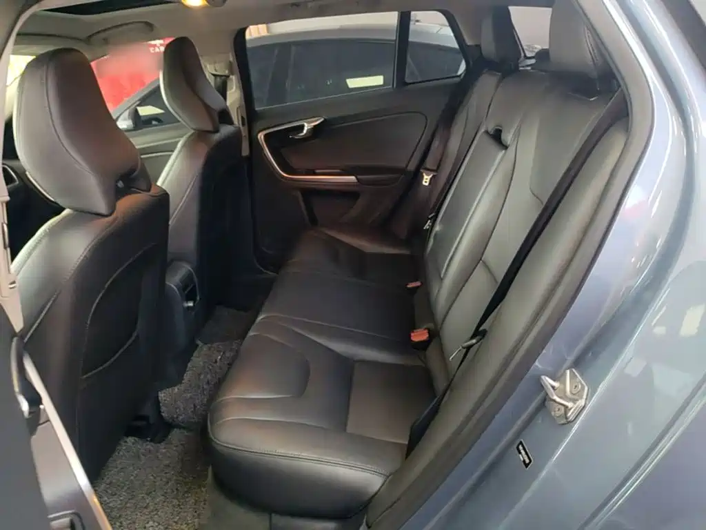 Volvo V60 2017 2017 T5 Zhi Yi Edition China V
