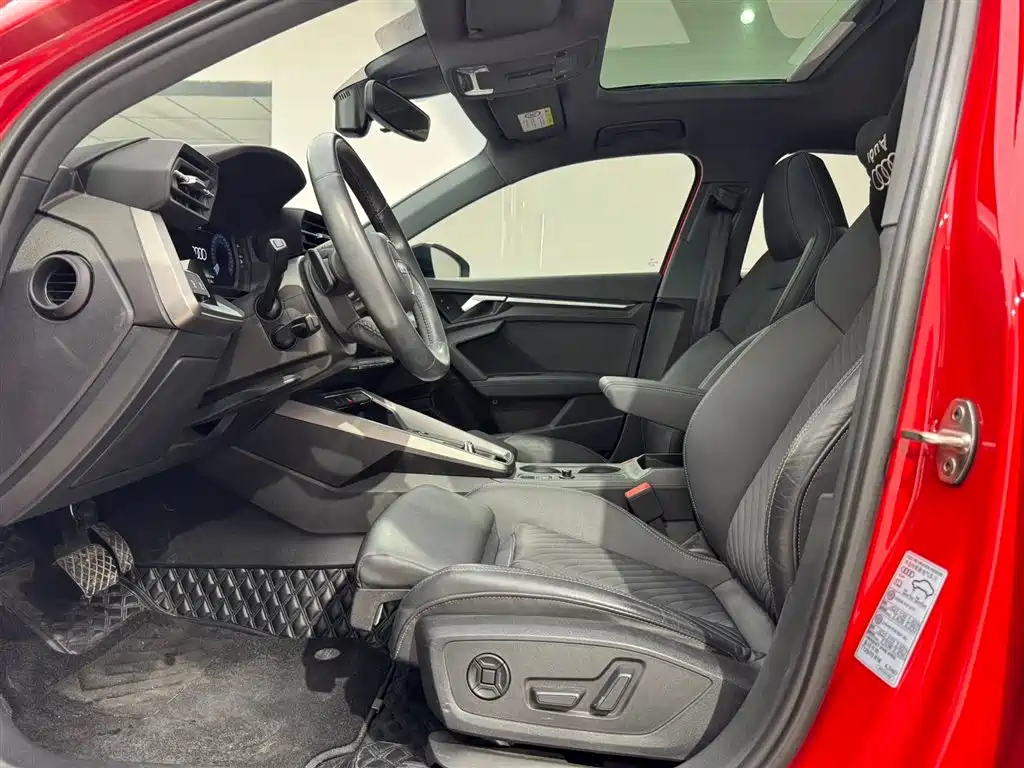 Audi A3 2022 A3L Limousine 35 TFSI Style Elegance фото 7