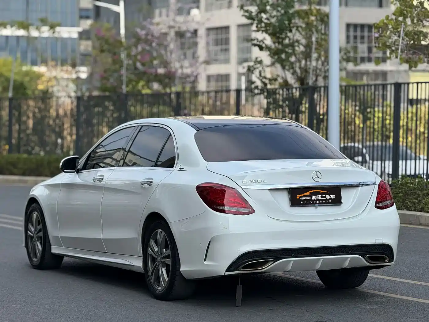 Mercedes-Benz C-Class 2016 C 200 L Sport фото 8