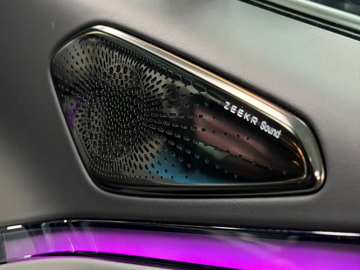 Zeekr 007GT 2025 AWD Smart Drive 75kWh фото 20