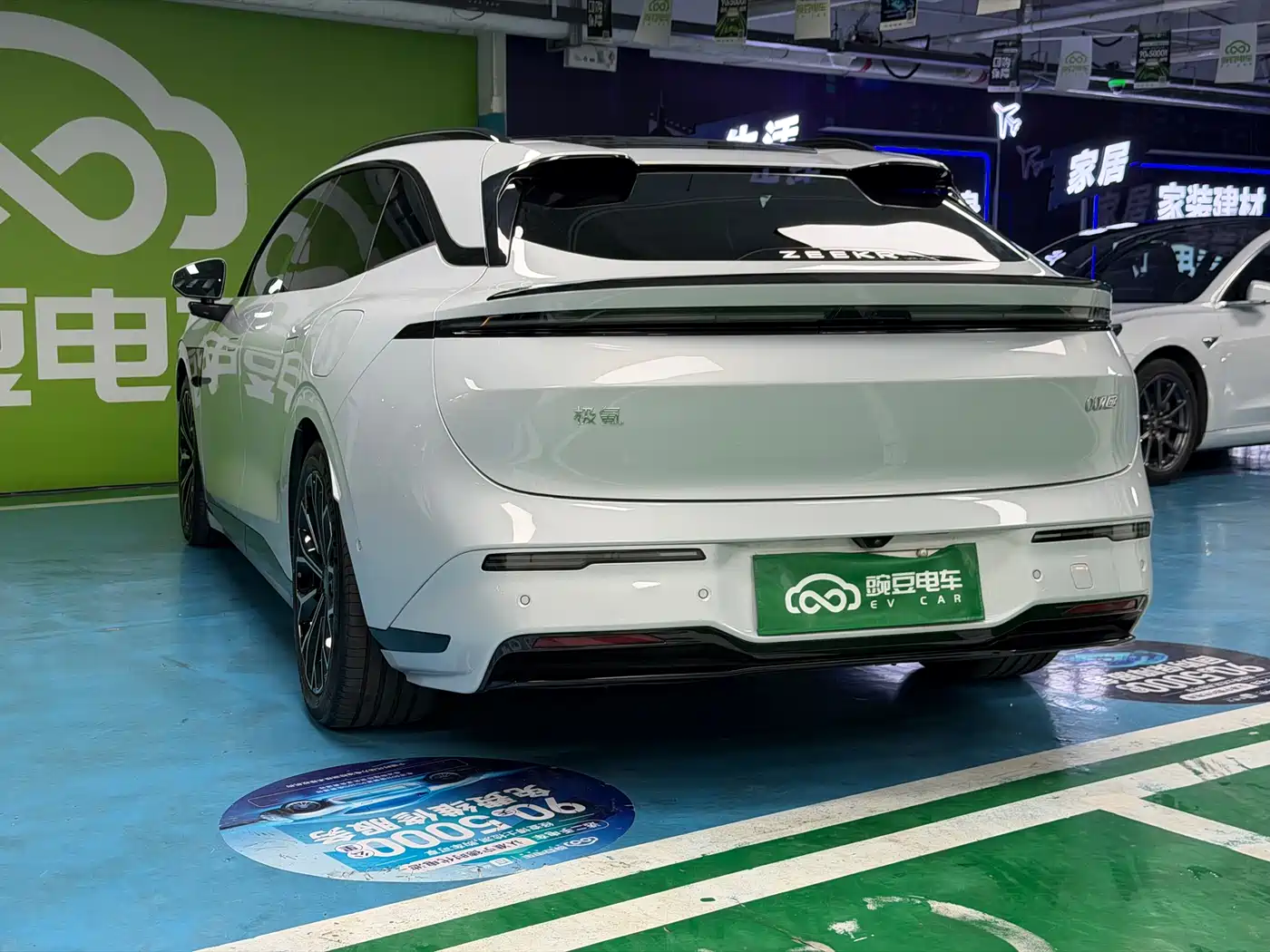 Zeekr 007GT 2025 AWD Smart Drive 75kWh фото 24
