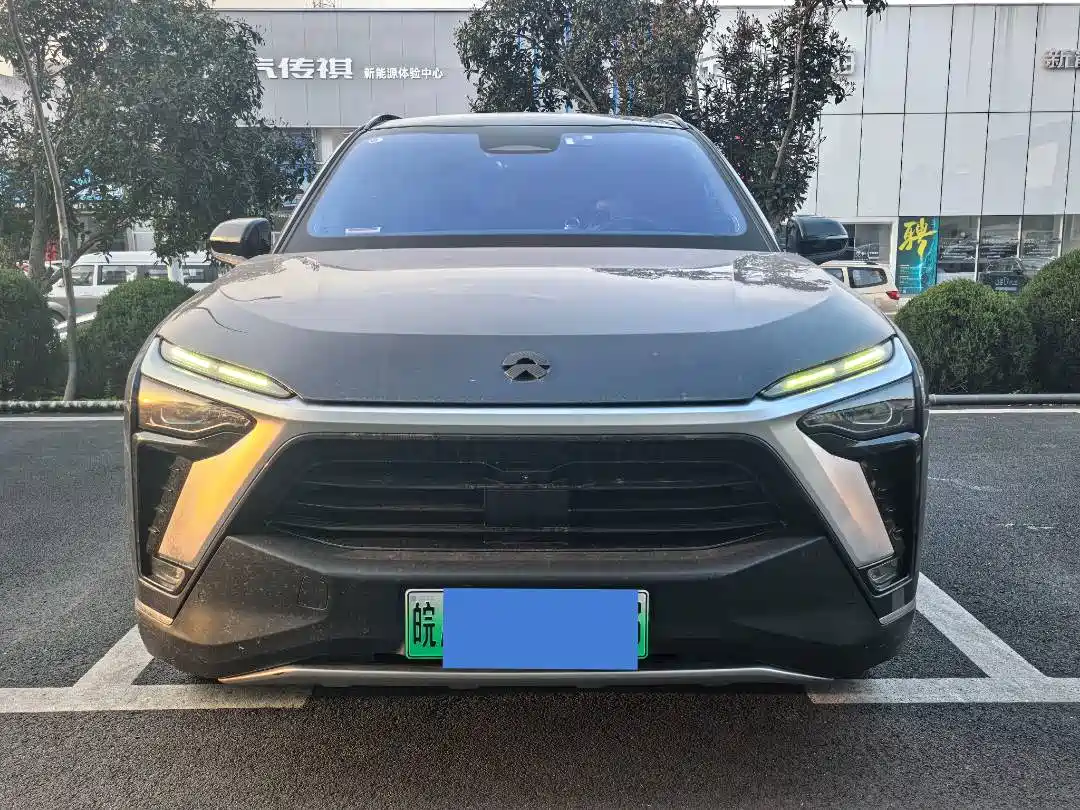 NIO NIO ES8