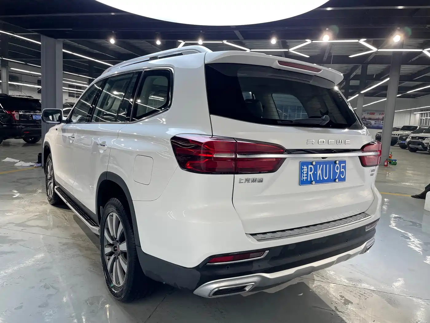Roewe RX8 2018 2018 30T Smart Internet 2WD Flagship Edition