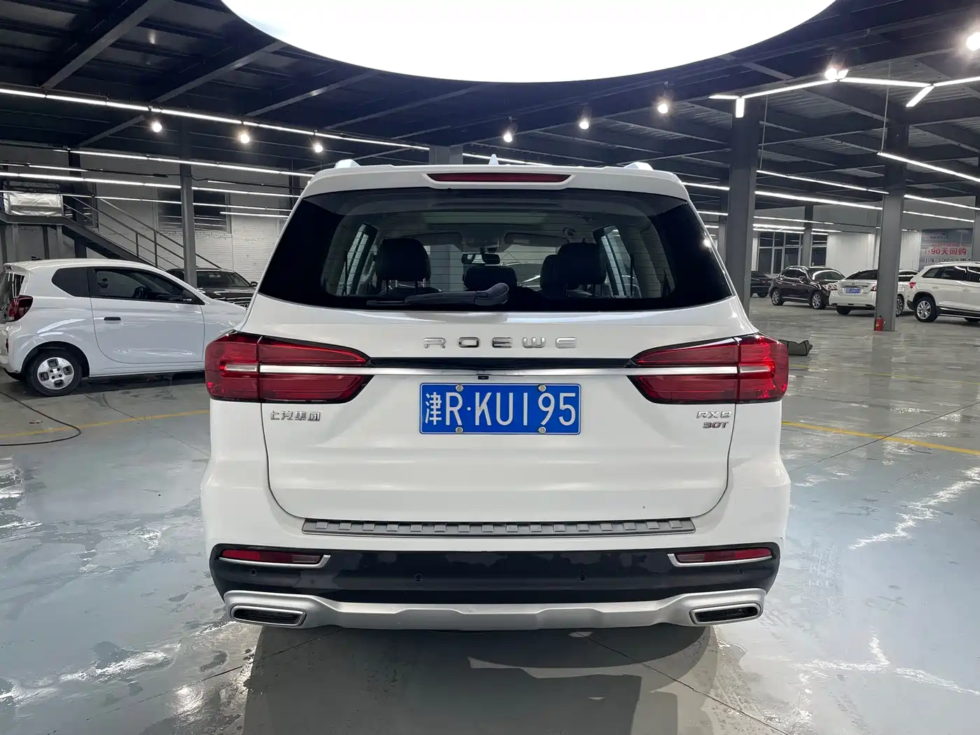 Roewe RX8 2018 2018 30T Smart Internet 2WD Flagship Edition