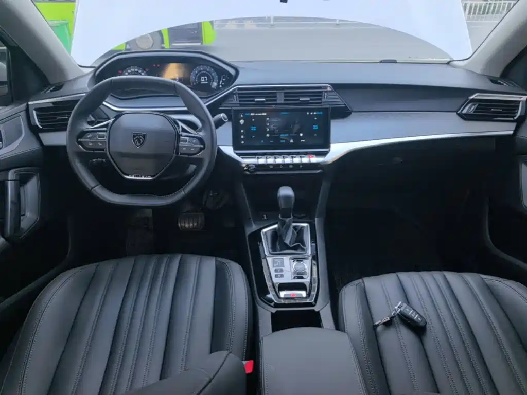 Photo 10 - Peugeot 408