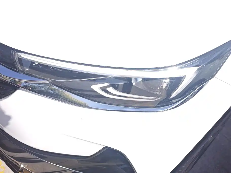 صورة 5 - Buick Encore GX