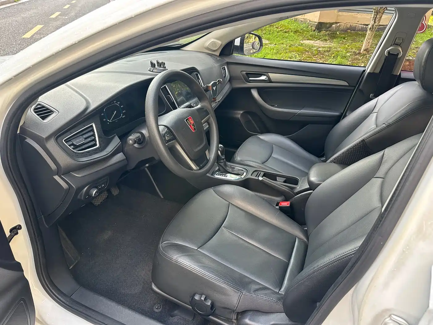Roewe 360 2016 2015 1.5L Automatic Luxury