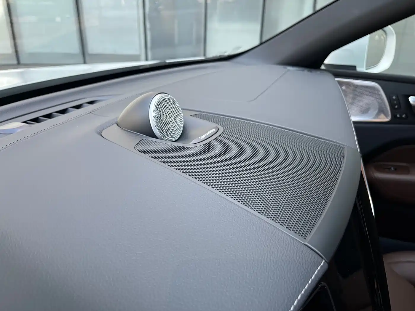 VOLVO XC60 PLUG IN HYBRID