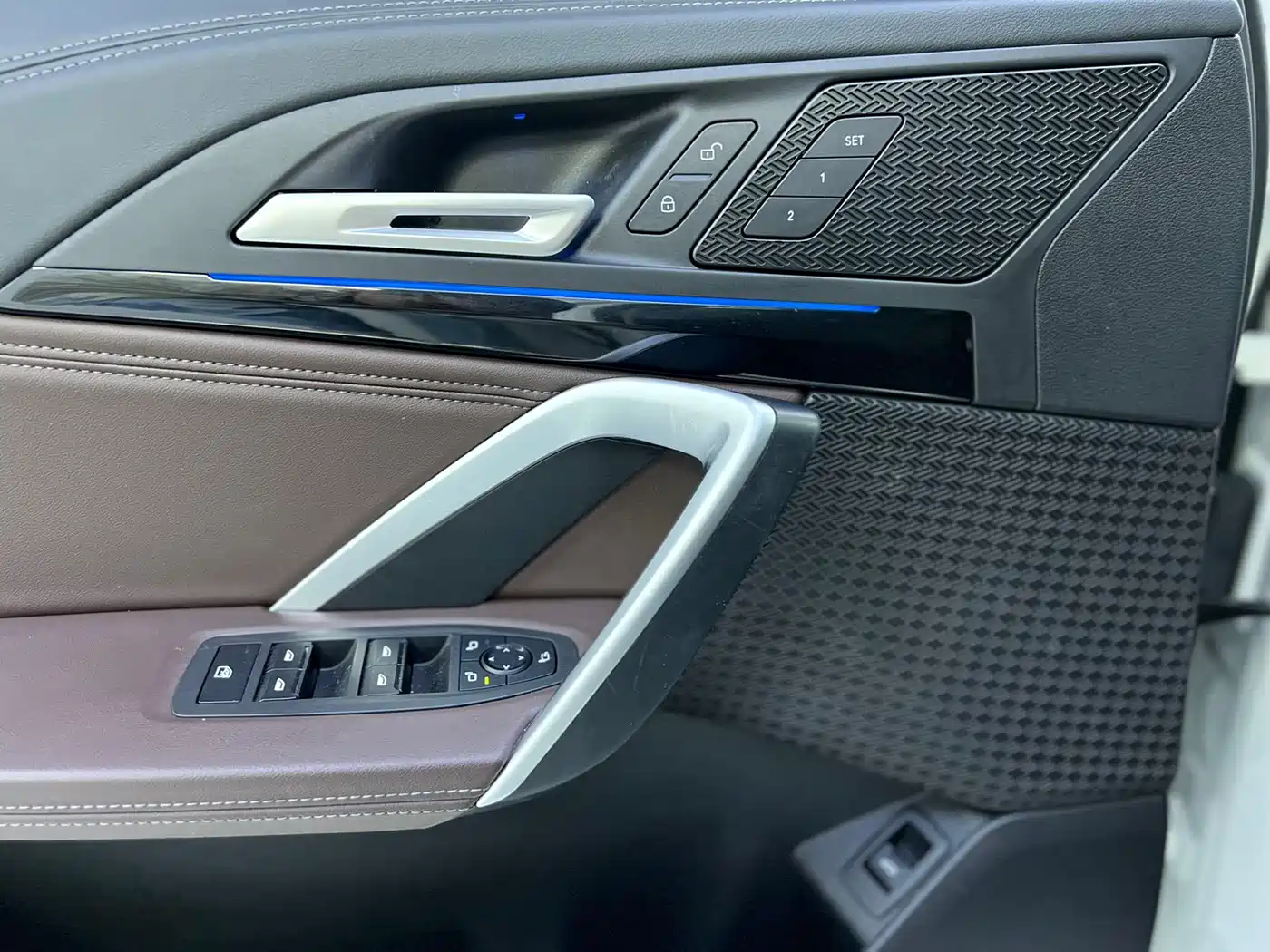 BMW X1 2023 sDrive20Li X Design Package фото 4