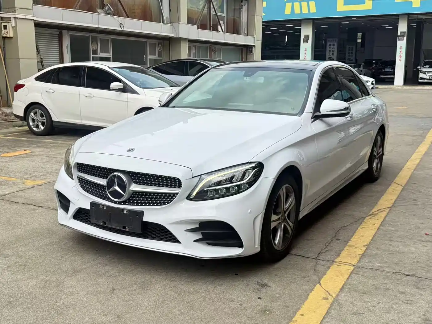 Mercedes-Benz C-Class 2019 C 260 L Sport