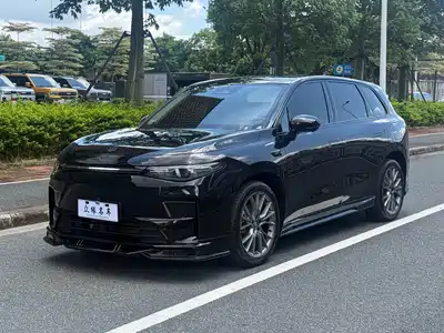 Leapmotor C10