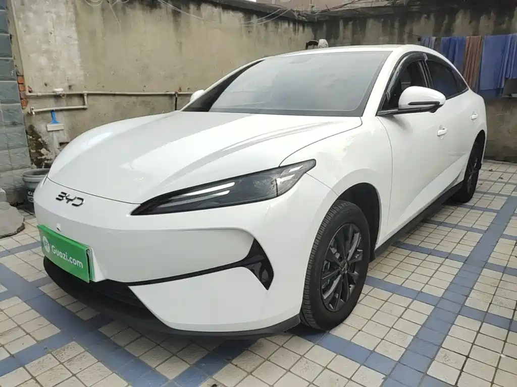 BYD e7 2025 2025 520 Smart Driving Edition