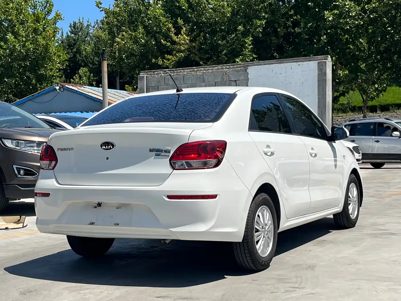 Kia Huan Chi 2020 2020 1.4L Auto Comfort Sunroof Version