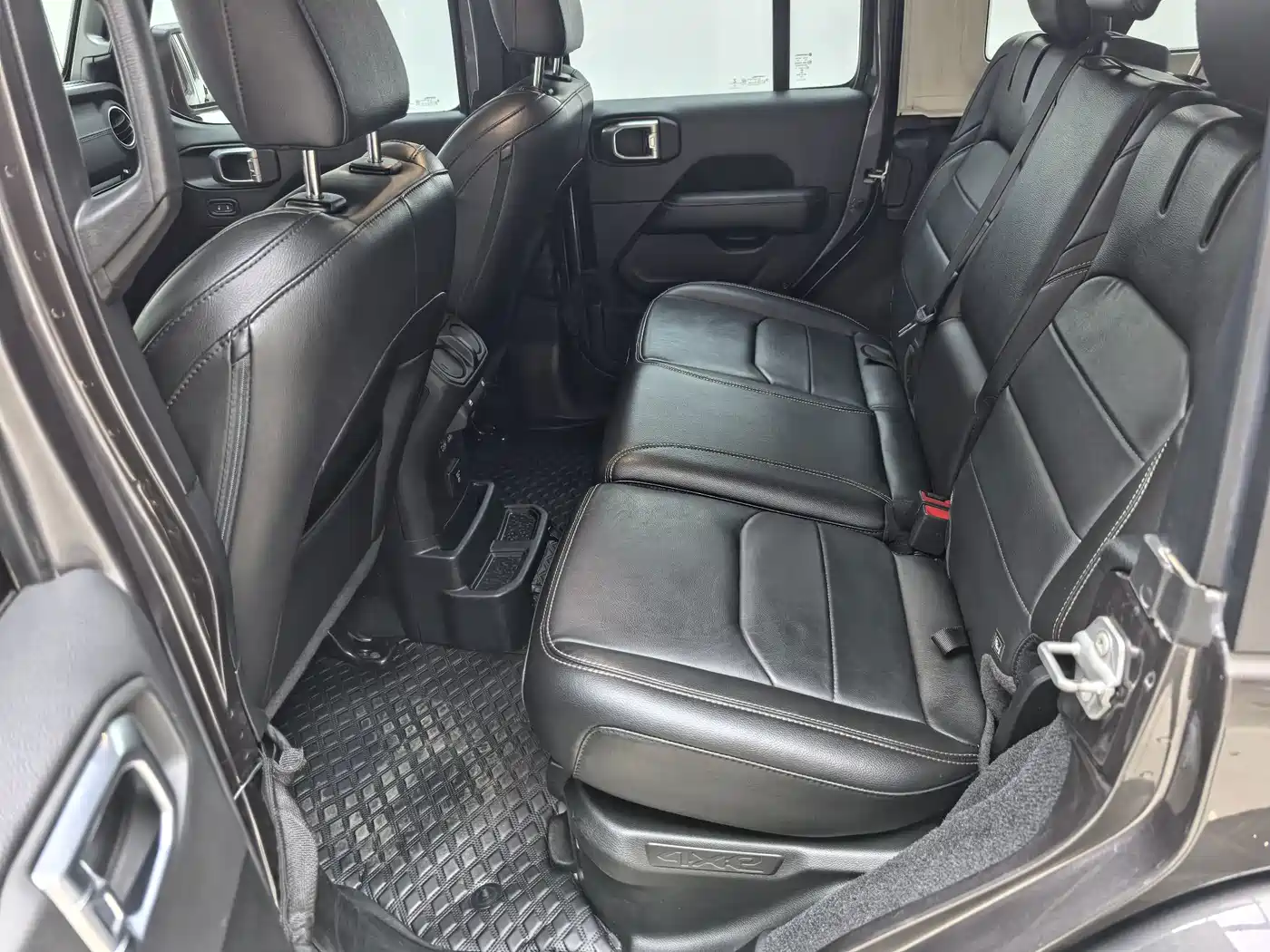 Jeep Wrangler 4xe 2021 2021 4-Door 2.0T 4xe Sahara