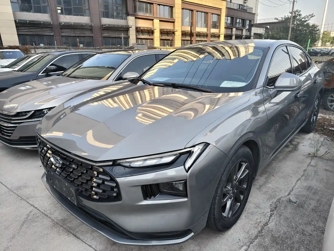 2025 Ford Mondeo