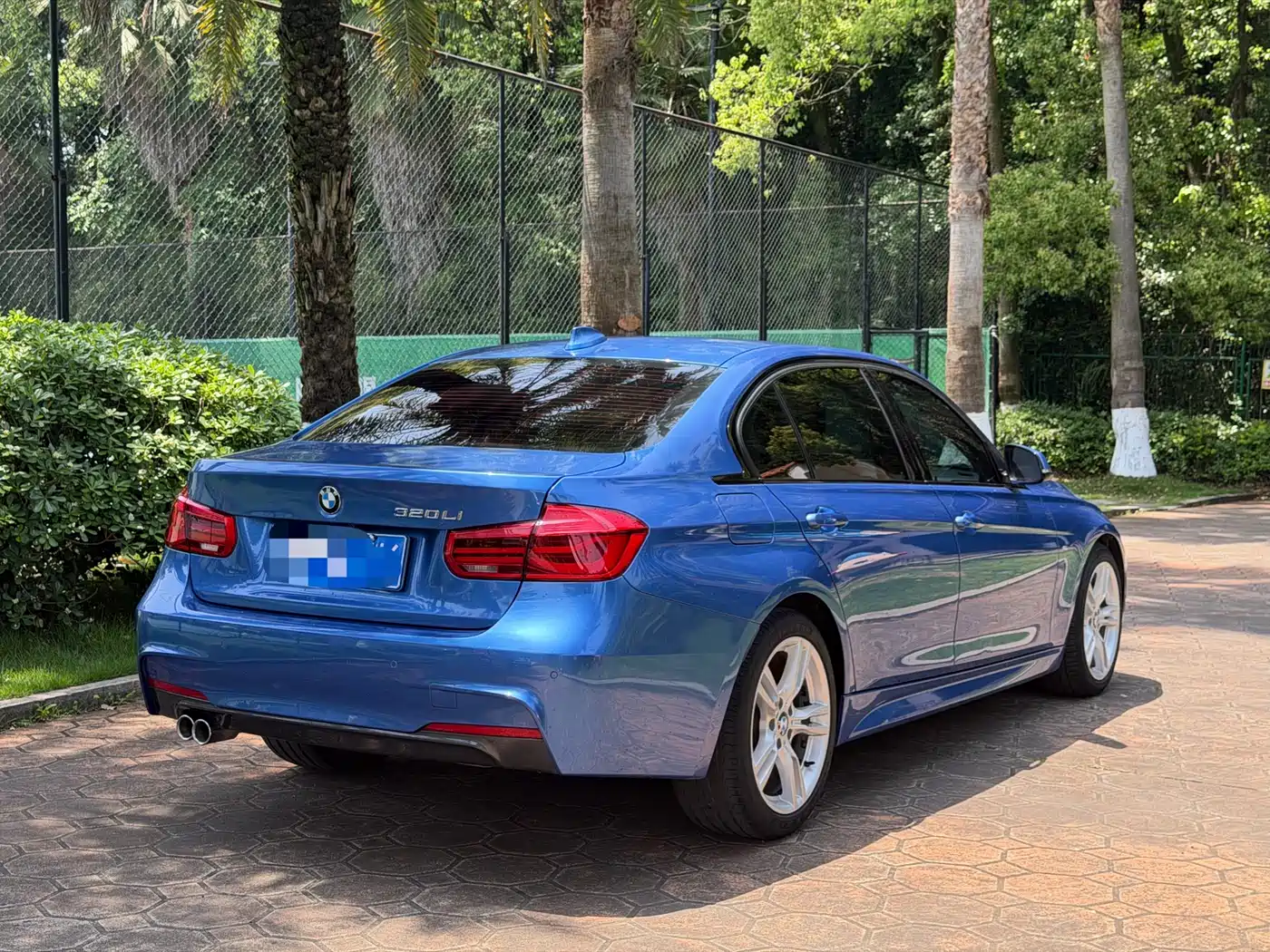 BMW 3 Series 2017 320Li M Sport фото 7