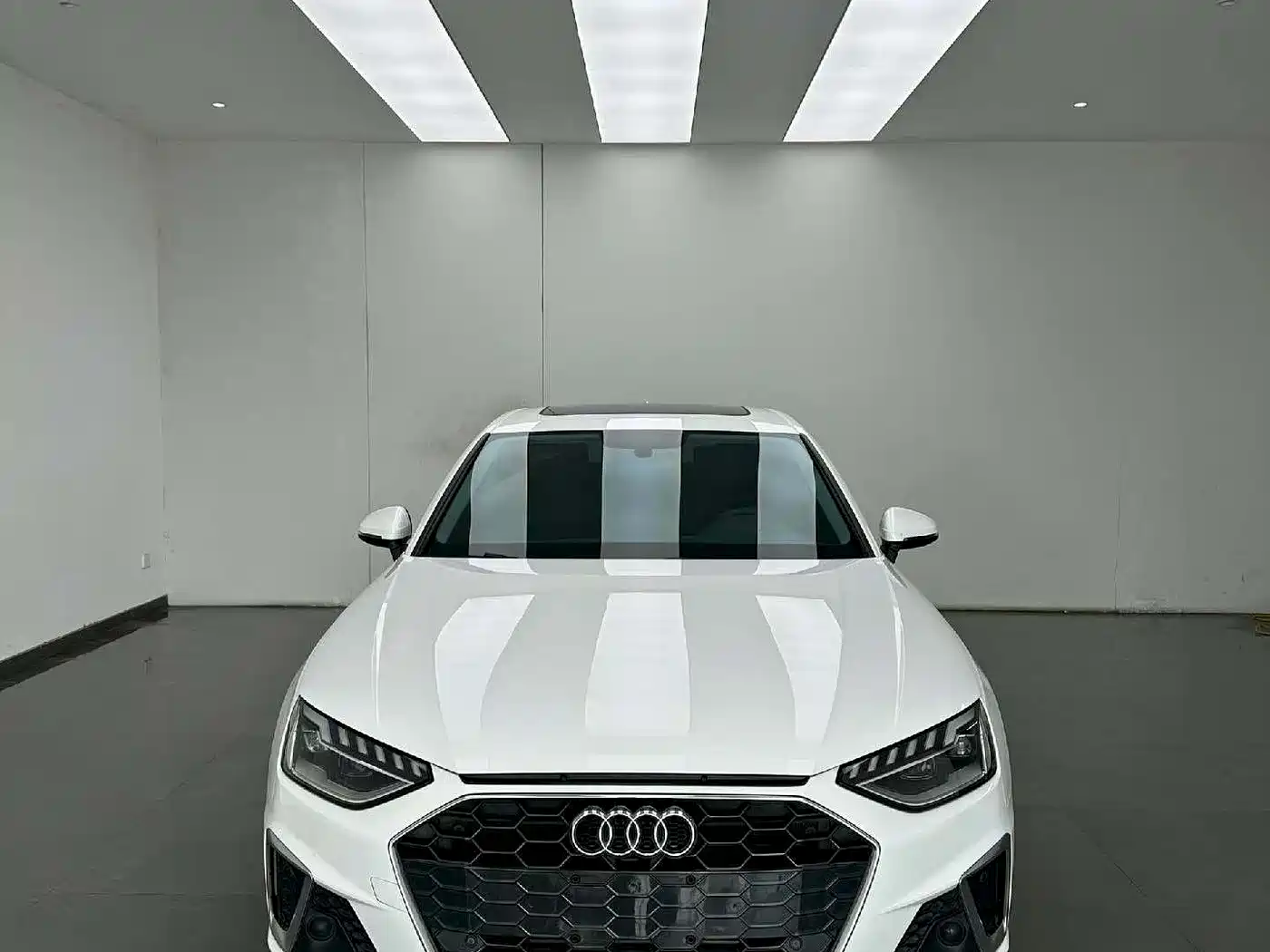 Audi A4L 2020 40 TFSI Fashion Dynamic Edition фото 2