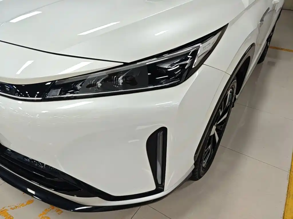 Roewe D5X DMH 2024 2024 Model 135 Technology Edition