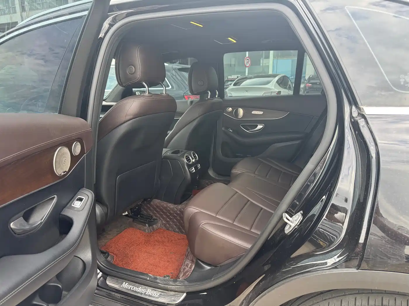 Mercedes-Benz GLC 2022 Model GLC 300 L 4MATIC Dynamic Edition фото 5