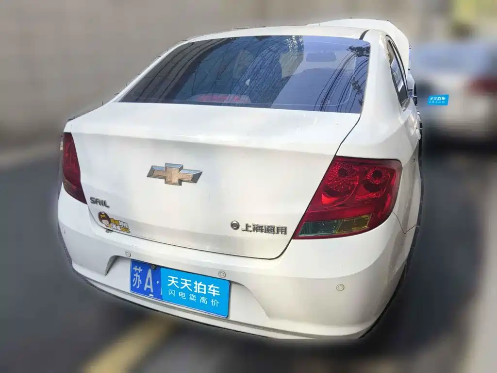 Chevrolet Sail 2014 2013 Sedan 1.4L Manual Ideal Happiness Edition