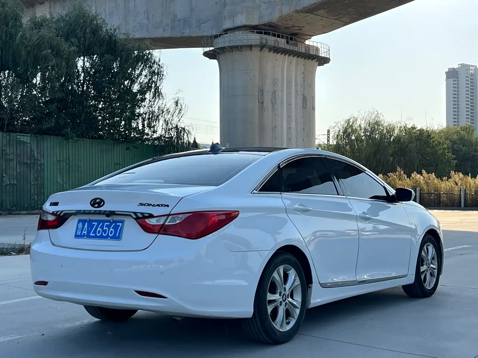 صورة 5 - Hyundai Sonata
